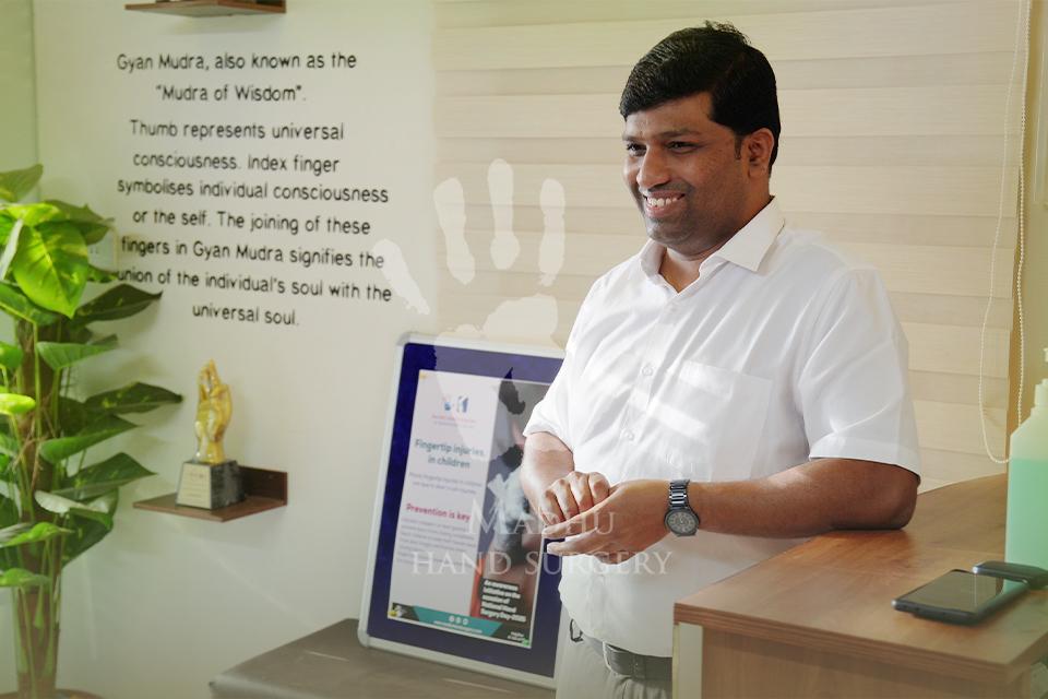 Madhu Hand Surgery, Hebbal